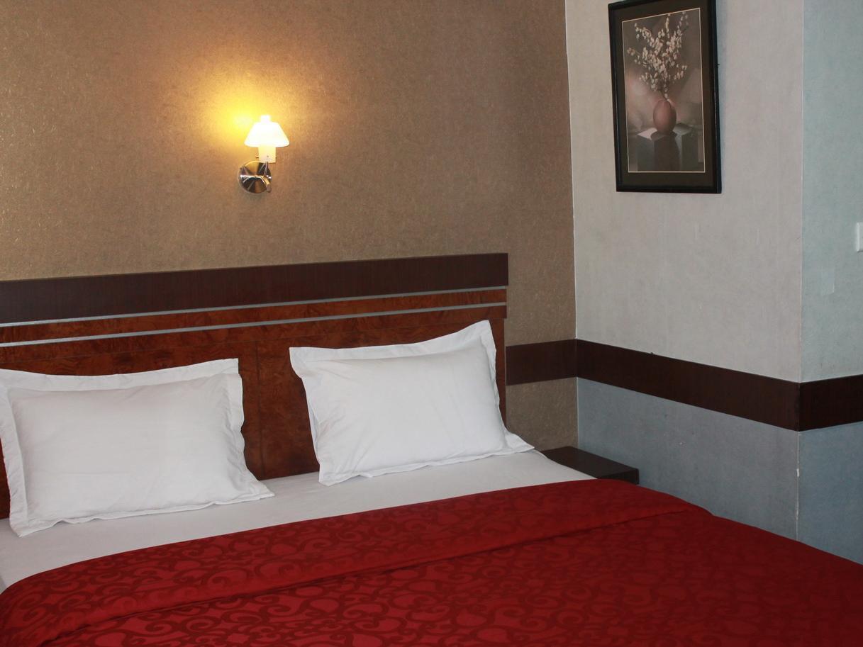 Menara Lexus Hotel Medan