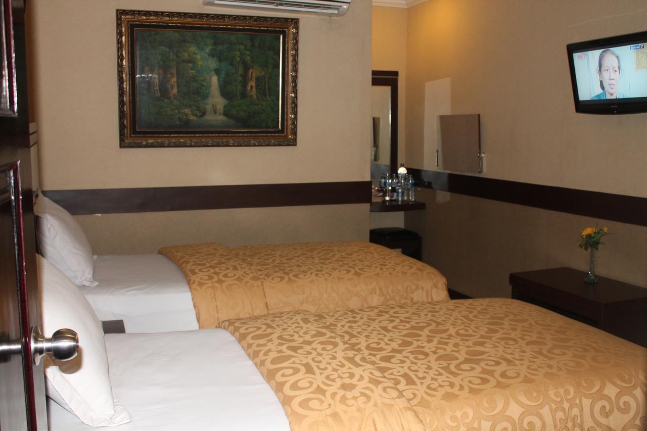 Hotel Menara Lexus 2*