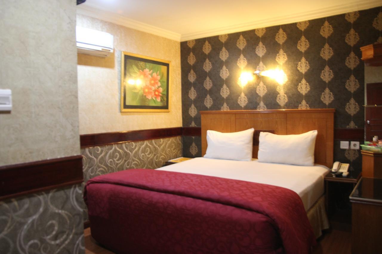 Menara Lexus Hotel